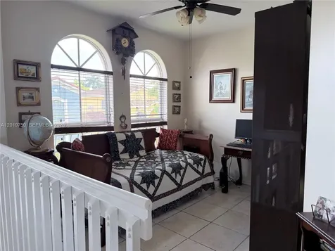 10824 NW 51st Lane Doral FL 33178