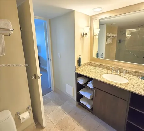 2670 E Sunrise Boulevard Fort Lauderdale FL 33304