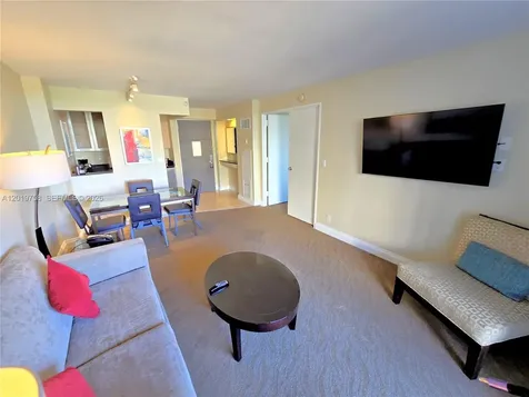 2670 E Sunrise Boulevard Fort Lauderdale FL 33304