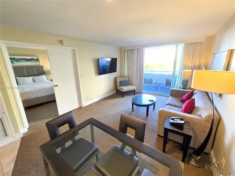 2670 E Sunrise Boulevard Fort Lauderdale FL 33304