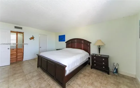 2350 NE 135th Street North Miami FL 33181