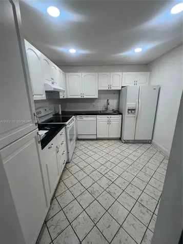 2801 NE 183rd Street Aventura FL 33160