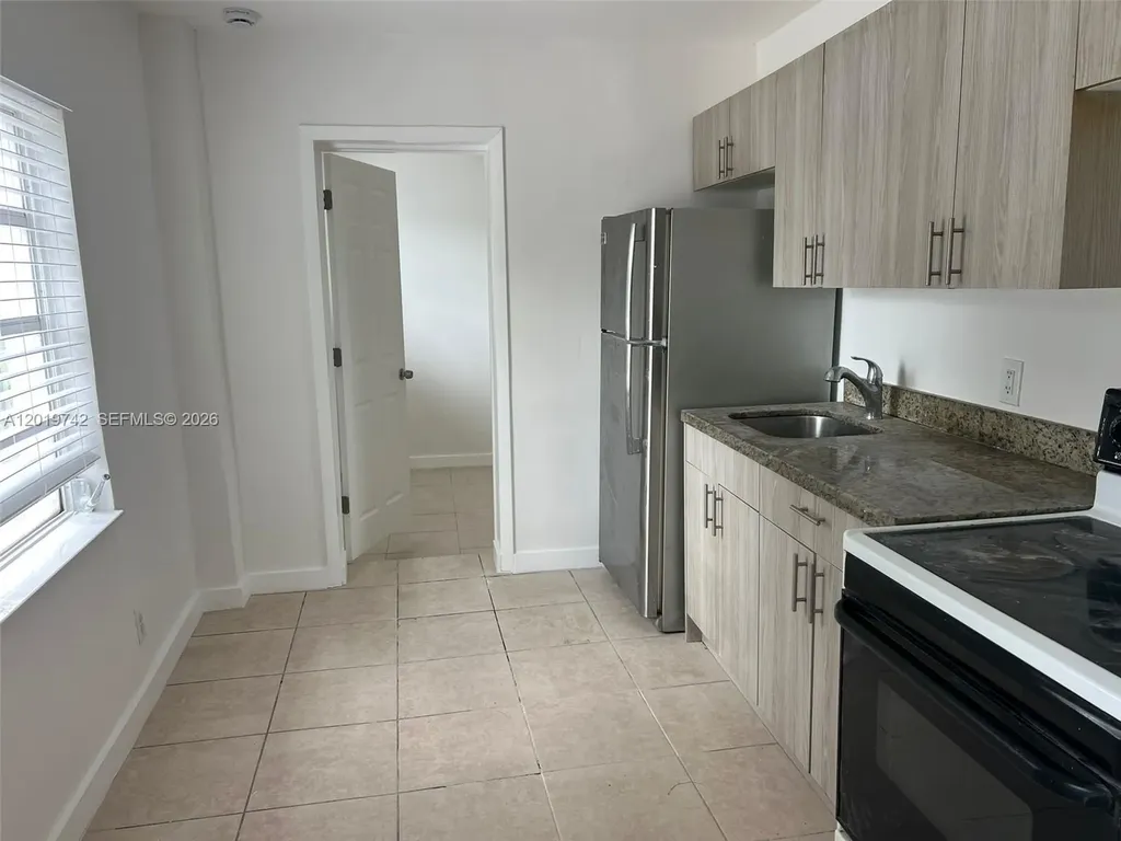 4245 NW 24th Avenue Miami FL 33142