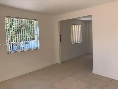 4245 NW 24th Avenue Miami FL 33142