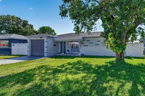 413 SW 5th Avenue Hallandale Beach FL 33009