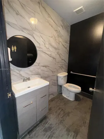 4960 NW 165th Street Miami Gardens FL 33014
