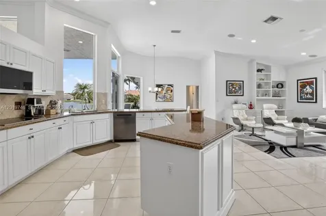 2922 Medinah Weston FL 33332