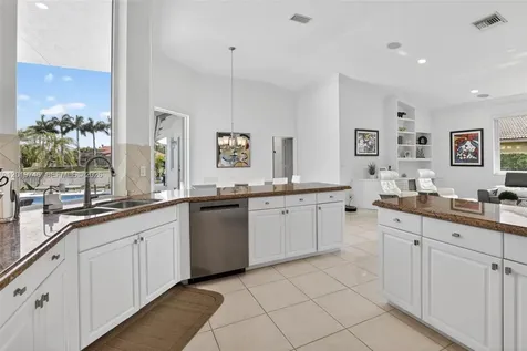 2922 Medinah Weston FL 33332