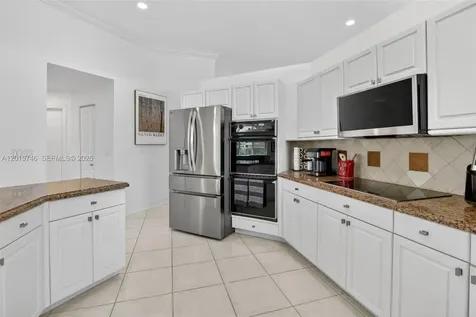 2922 Medinah Weston FL 33332