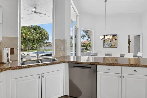 2922 Medinah Weston FL 33332