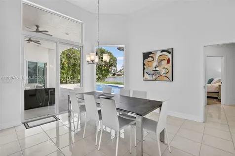 2922 Medinah Weston FL 33332