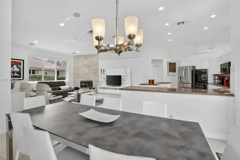 2922 Medinah Weston FL 33332