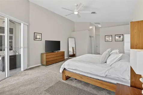 2922 Medinah Weston FL 33332
