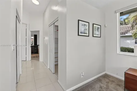 2922 Medinah Weston FL 33332