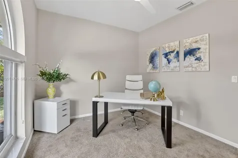 2922 Medinah Weston FL 33332