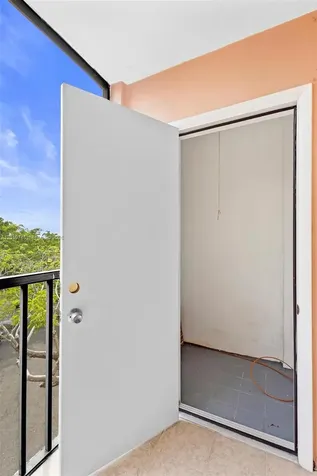 8600 SW 133rd Ave Road Miami FL 33183