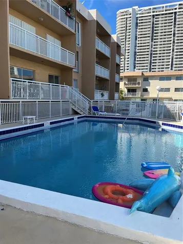 17051 NE 35th Avenue North Miami Beach FL 33160