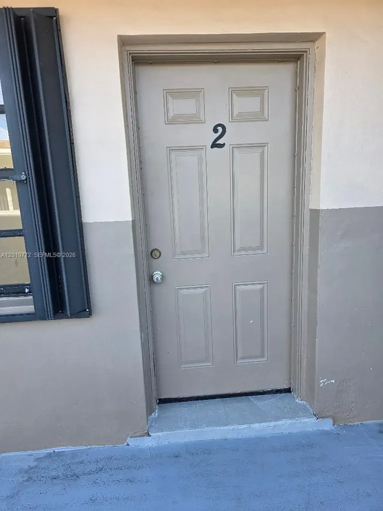 340 W 19th Street Hialeah FL 33010