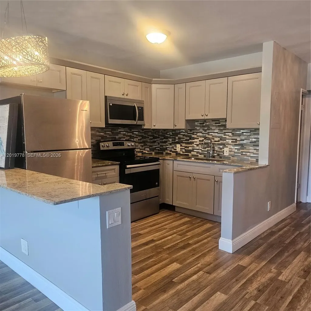 3116 E Sunrise Boulevard Fort Lauderdale FL 33304
