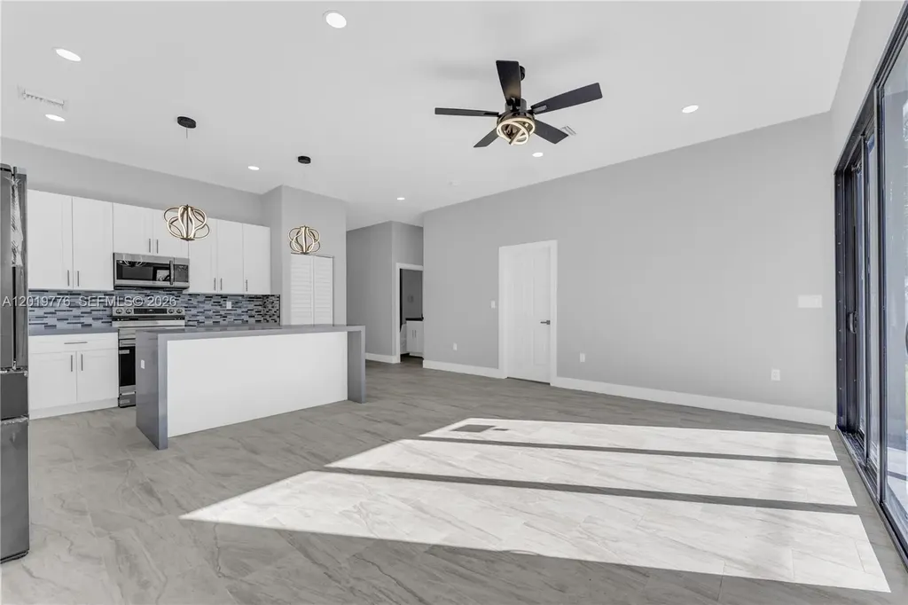 2947 NW 9th Street Fort Lauderdale FL 33311