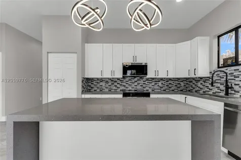 2947 NW 9th Street Fort Lauderdale FL 33311