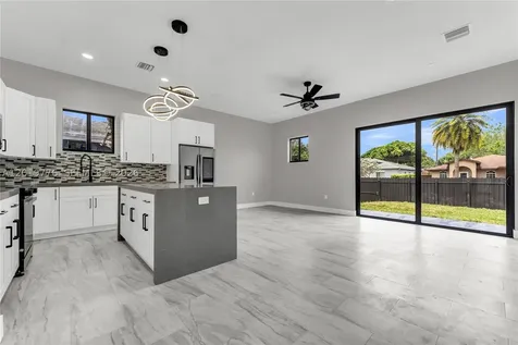 2947 NW 9th Street Fort Lauderdale FL 33311