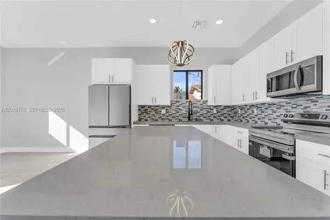 2947 NW 9th Street Fort Lauderdale FL 33311