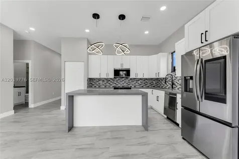 2947 NW 9th Street Fort Lauderdale FL 33311