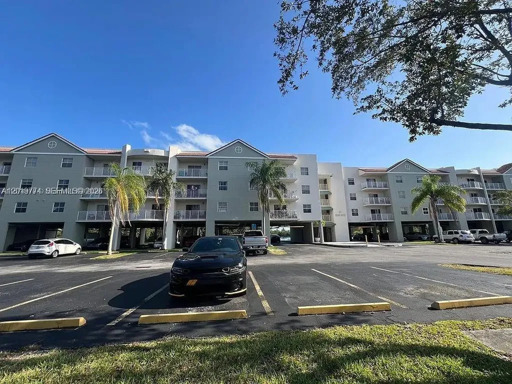 8240 SW 210th Street Cutler Bay FL 33189