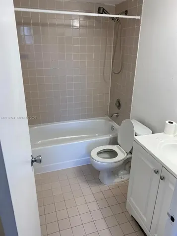 8240 SW 210th Street Cutler Bay FL 33189