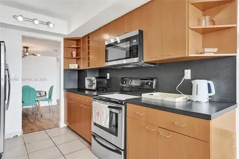 18021 Biscayne Boulevard Aventura FL 33160