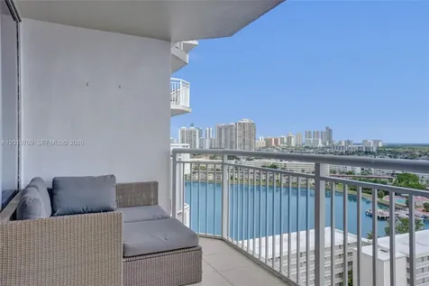 18021 Biscayne Boulevard Aventura FL 33160