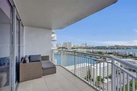 18021 Biscayne Boulevard Aventura FL 33160