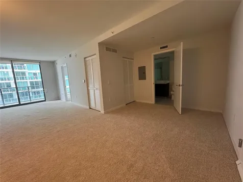 31 SE 6th Street Miami FL 33131