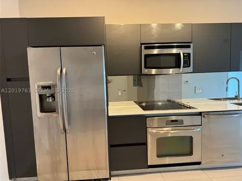31 SE 6th Street Miami FL 33131