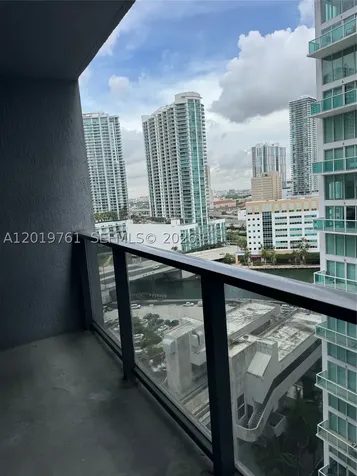 31 SE 6th Street Miami FL 33131