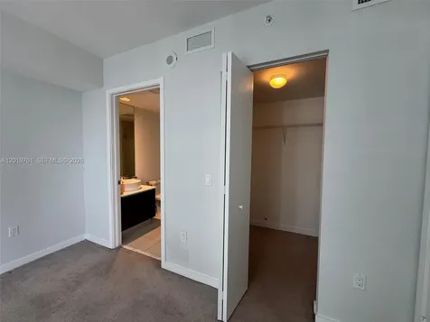 31 SE 6th Street Miami FL 33131
