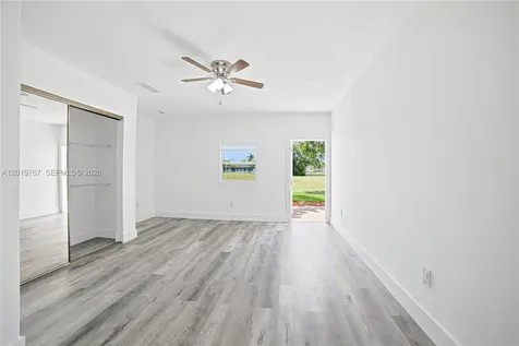 5201 Yellow Pine Lane Tamarac FL 33319