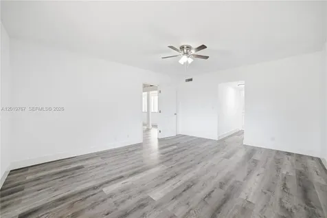 5201 Yellow Pine Lane Tamarac FL 33319