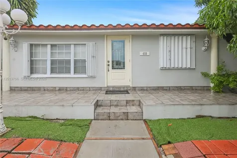 450 NW 40th Court Miami FL 33126