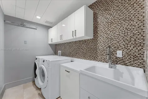 17875 Collins Avenue Sunny Isles Beach FL 33160