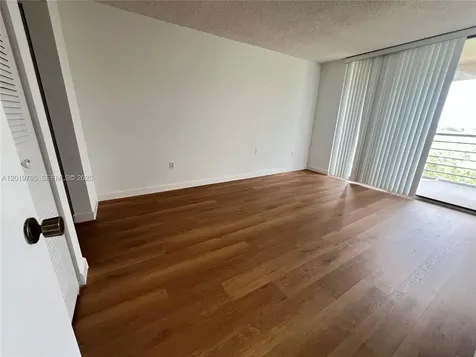 1100 Saint Charles Place Pembroke Pines FL 33026