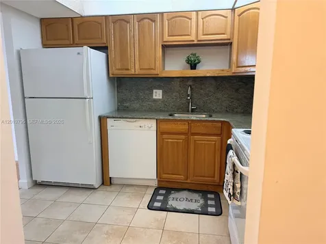 1100 Saint Charles Place Pembroke Pines FL 33026