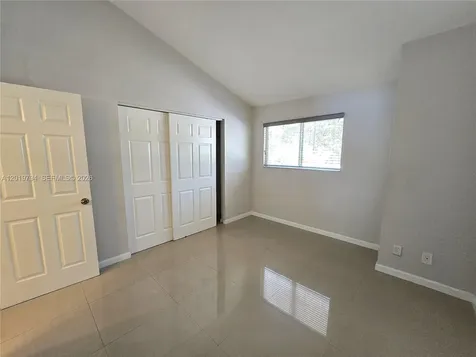 3457 NW 44th Street Oakland Park FL 33309