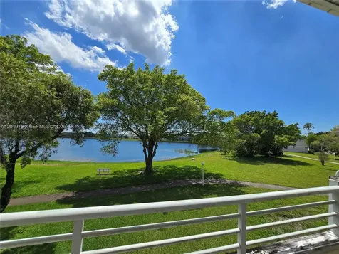 3457 NW 44th Street Oakland Park FL 33309