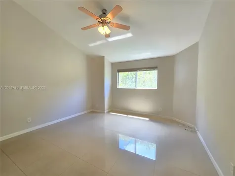 3457 NW 44th Street Oakland Park FL 33309