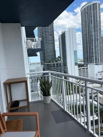 275 NE 18th Street Miami FL 33132