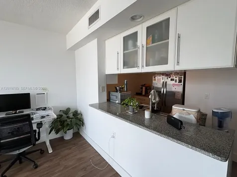 275 NE 18th Street Miami FL 33132