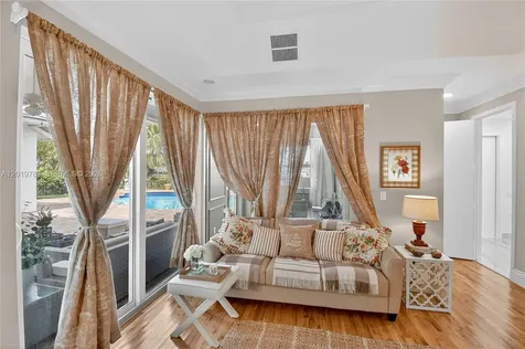 4431 Bocaire Boulevard Boca Raton FL 33487