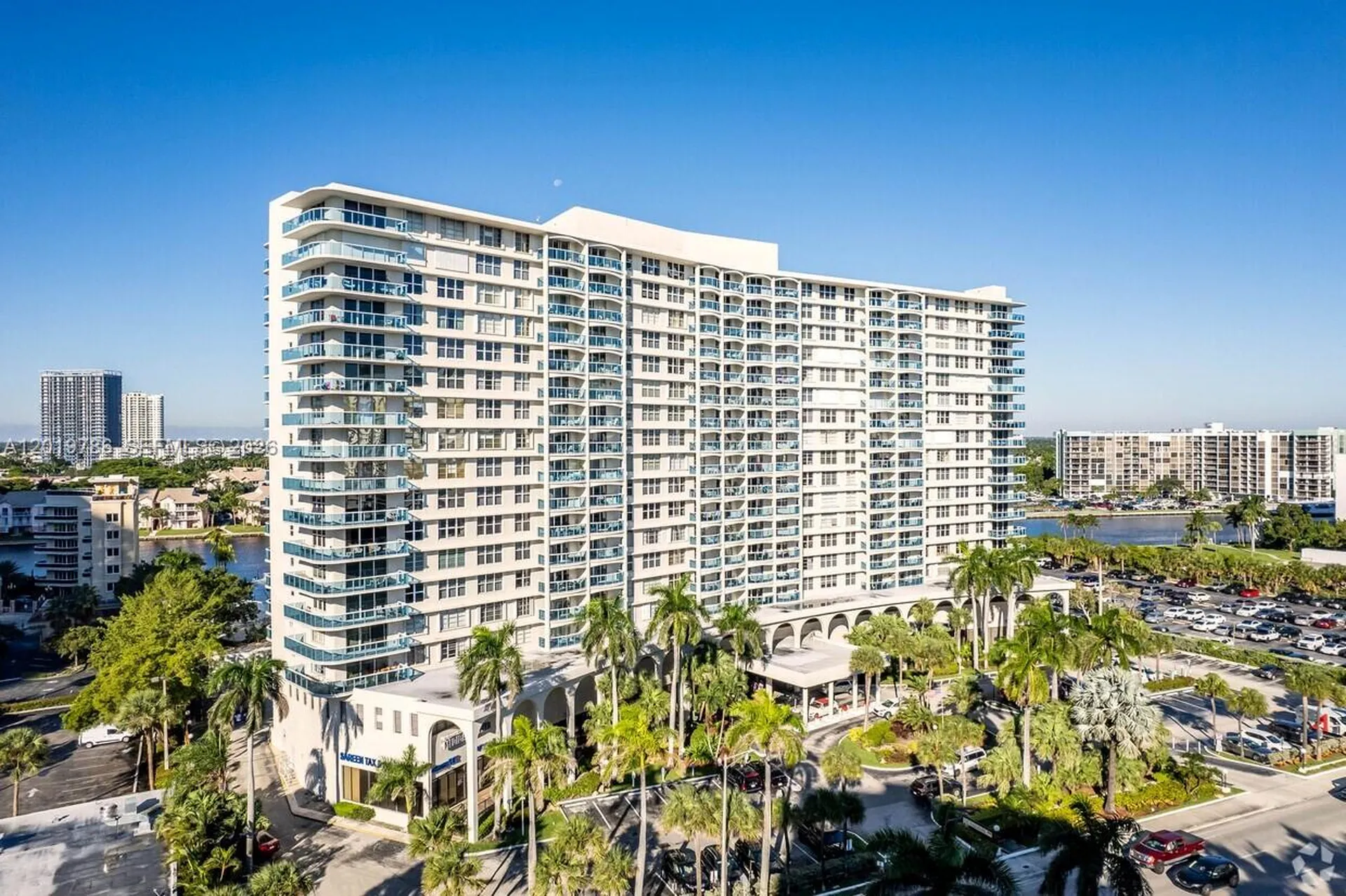 3800 S Ocean Drive Hollywood FL 33019